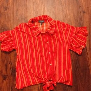 collared shirt